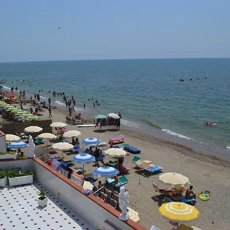 Dei Navigatori On The Sea Holiday home